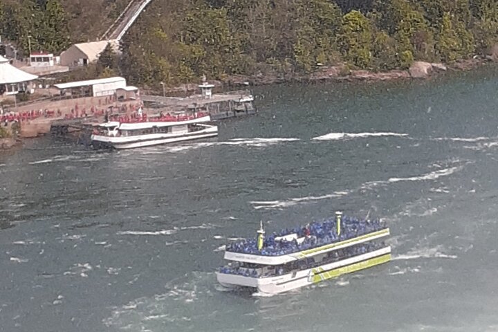 Maid of Mist and Cave of Winds Skip the ticket line Tickets